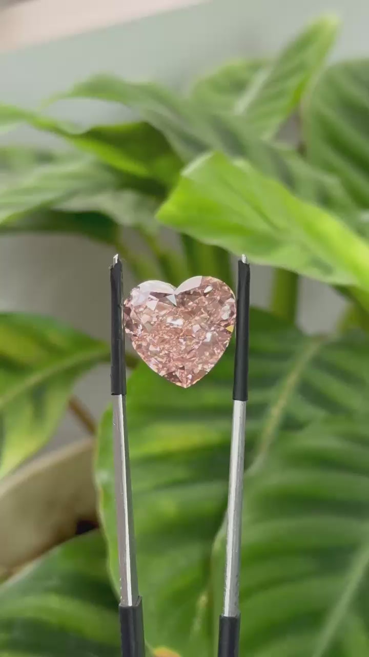 Heart Cut Pink Colour VVS/Vs Lab Grown Diamond, IGI Certified Eco Friendly Loose Diamond, CVD Diamond Engagement Ring For Customized Gift