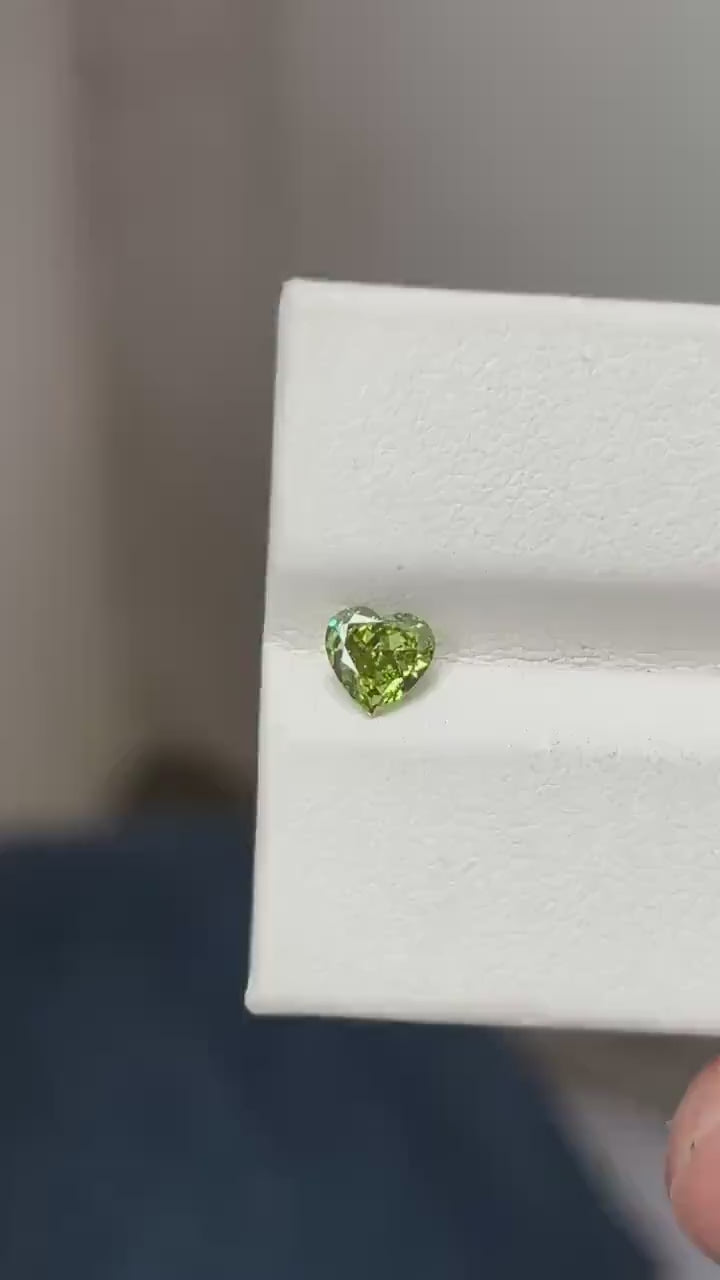 Heart Green Colour VVS/Vs Lab Grown Diamond, IGI Certified Eco Friendly Loose Diamond, CVD Diamond Engagement Ring For Customized Gift